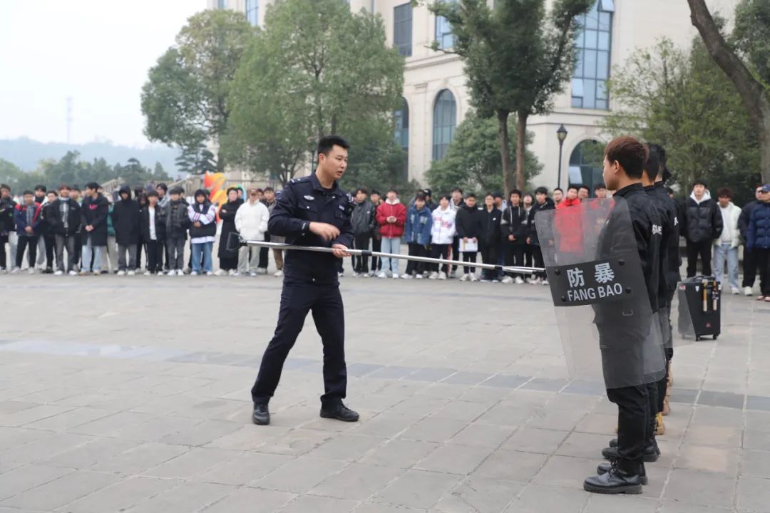 b2d3f61b4abf2f3412fa667b458bf25e_640_wx_fmt=jpeg&from=appmsg&wxfrom=5&wx_lazy=1&wx_co=1.jpg b2d3f61b4abf2f3412fa667b458bf25e_640_wx_fmt=jpeg&from=appmsg&wxfrom=5&wx_lazy=1&wx_co=1.jpg